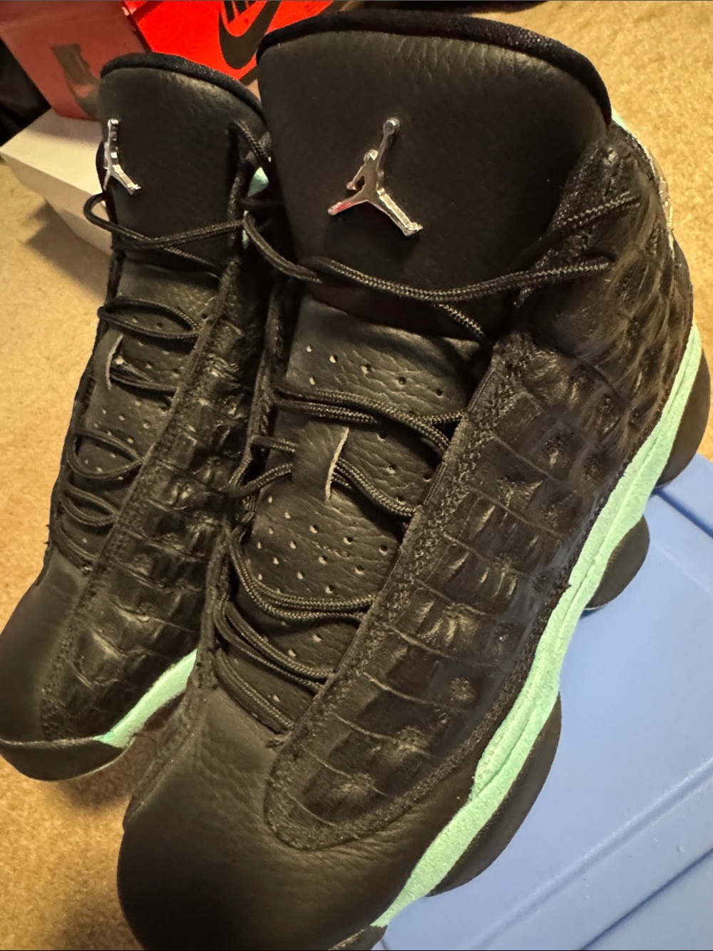 Jordan 13 island green in size 7Y or 8.5 Womens